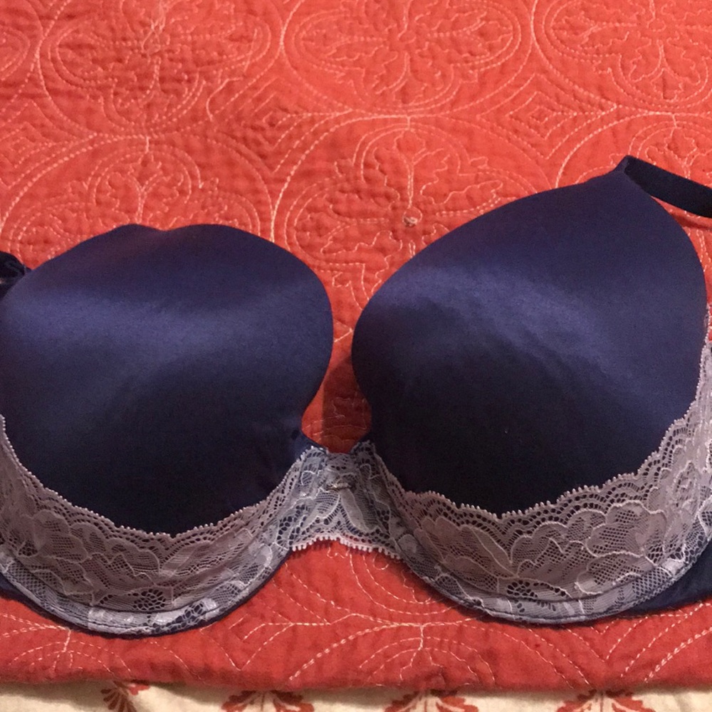 Victoria’s Secret bra